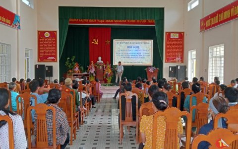 Tập huấn kỹ thuật trồng cây ăn quả thuộc dự án hỗ trợ phát triển sản xuất trồng cây ăn quả vườn hộ